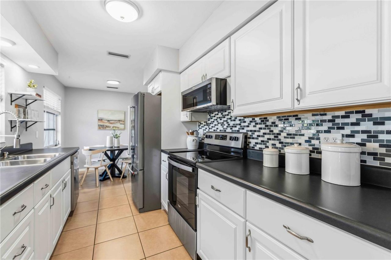 530 Saint Andrews Drive, Sarasota, FL 34243 Photo