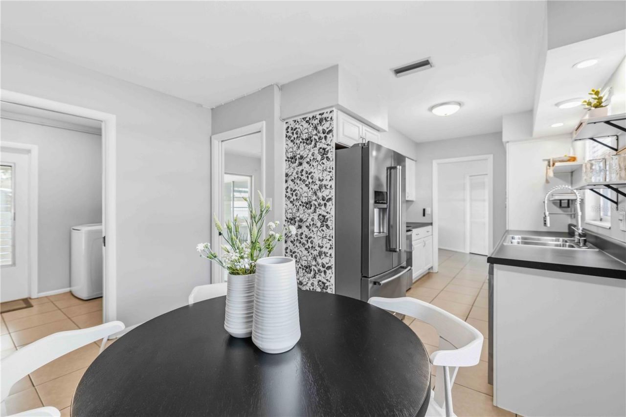 530 Saint Andrews Drive, Sarasota, FL 34243 Photo