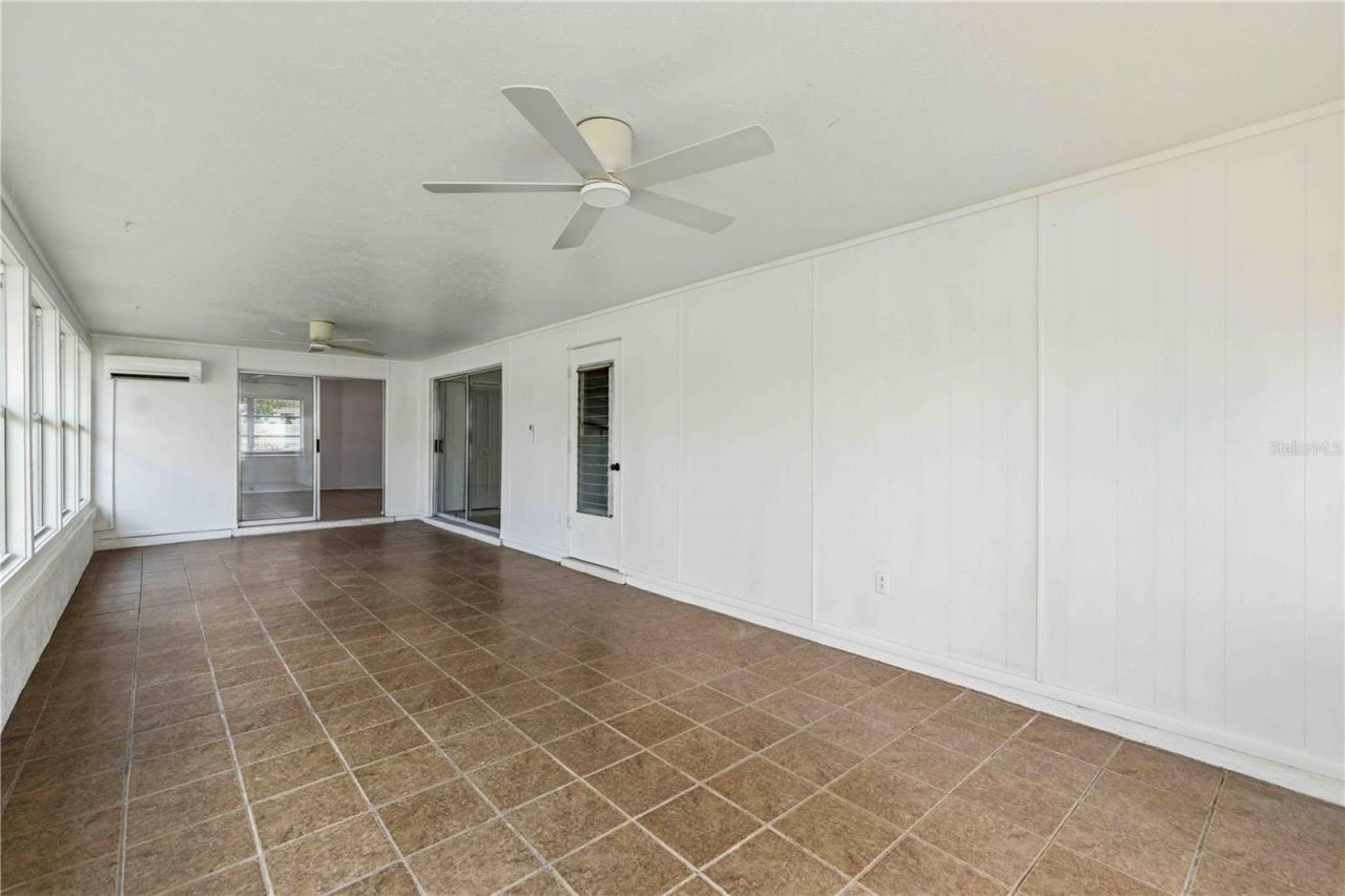 530 Saint Andrews Drive, Sarasota, FL 34243 Photo
