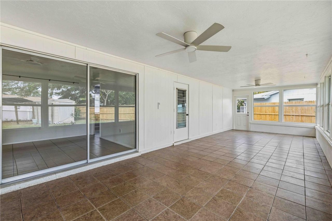 530 Saint Andrews Drive, Sarasota, FL 34243 Photo
