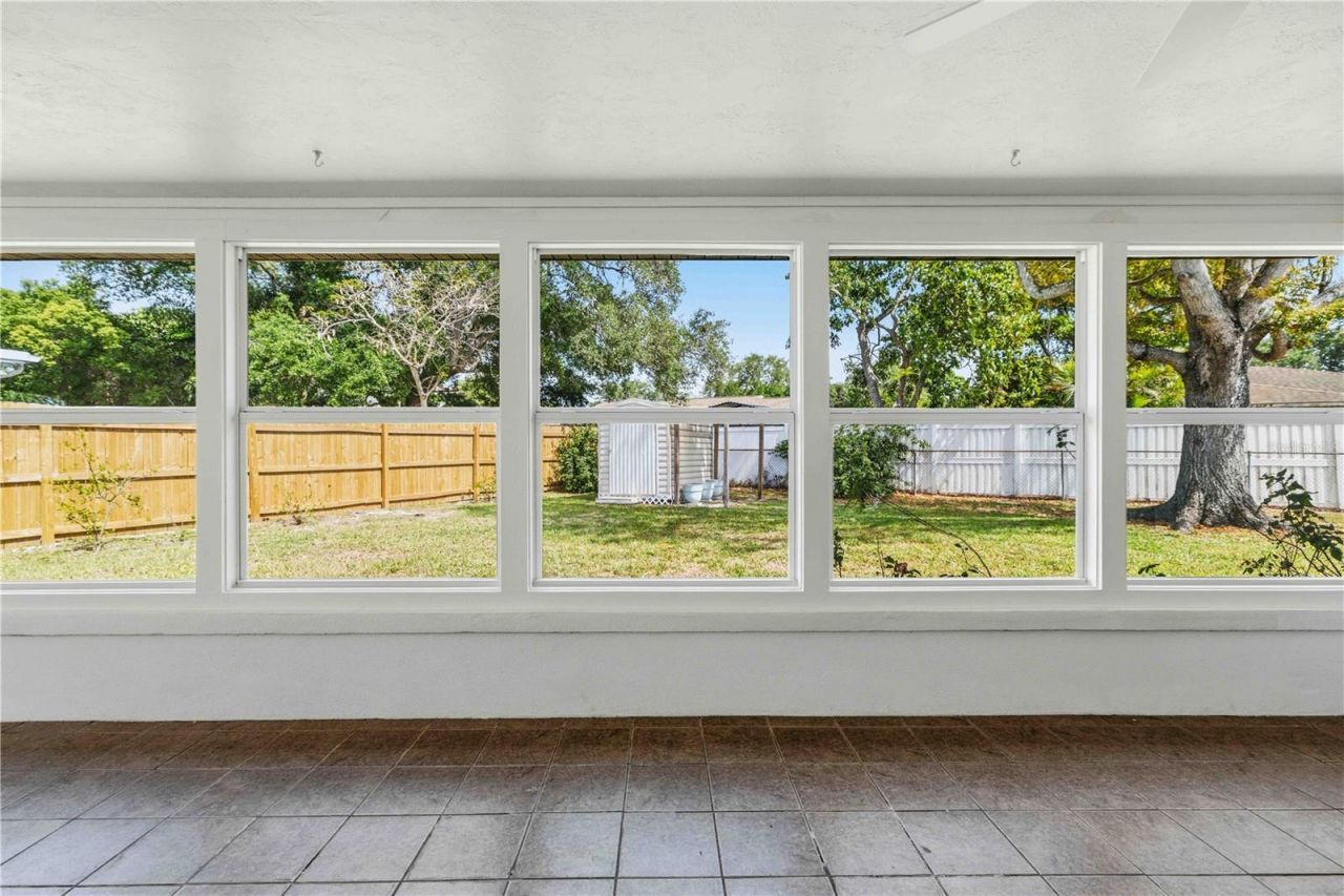 530 Saint Andrews Drive, Sarasota, FL 34243 Photo