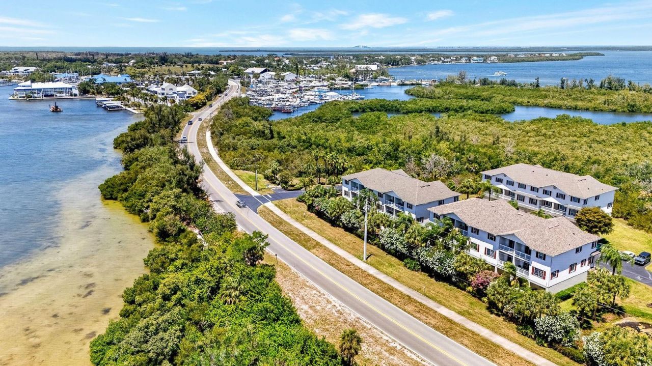 3607 10th Ln W, Palmetto, FL 34221 Photo