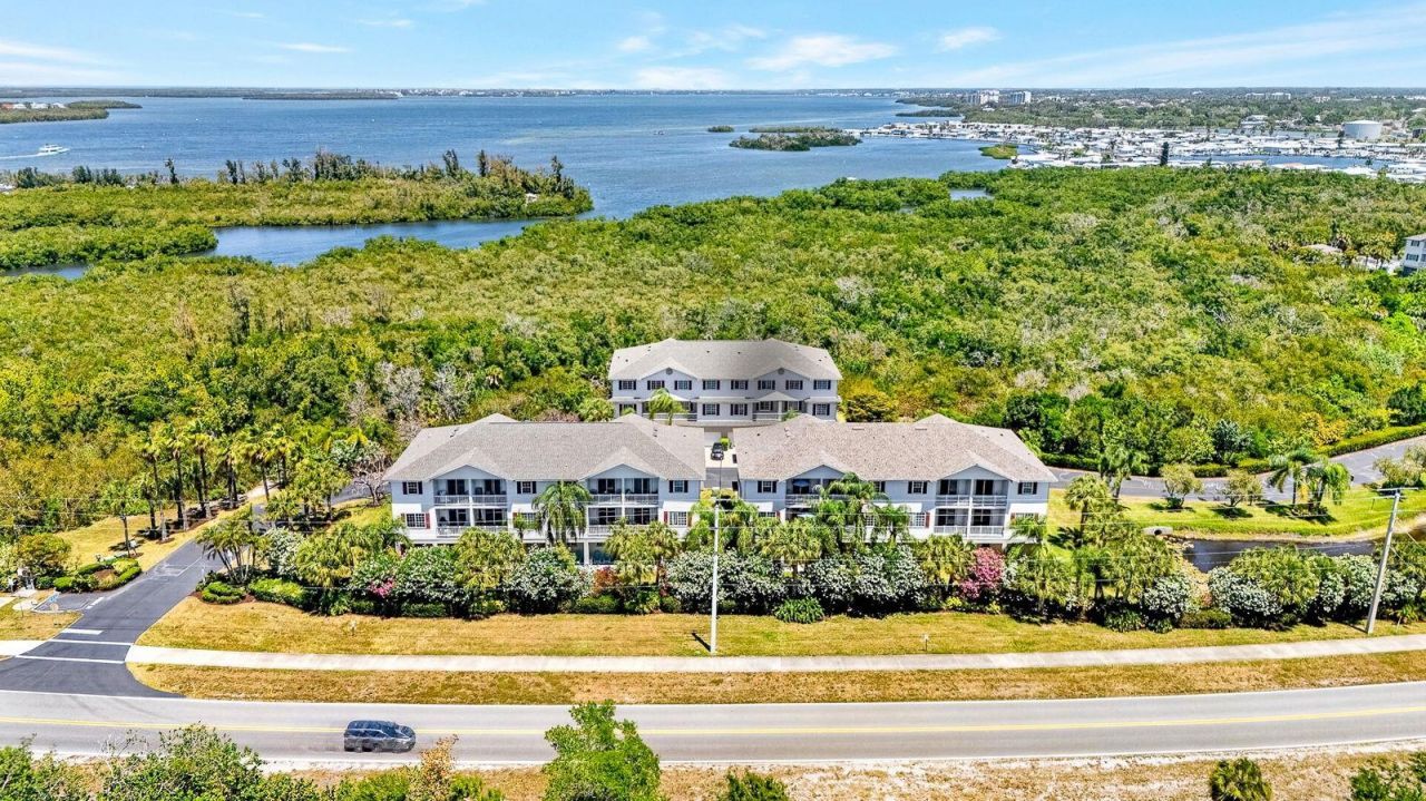 3607 10th Ln W, Palmetto, FL 34221 Photo