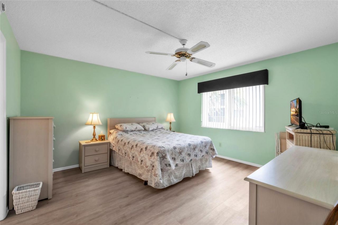 1330 Glen Oaks Drive E, Unit 269D, Sarasota, FL 34232 Photo