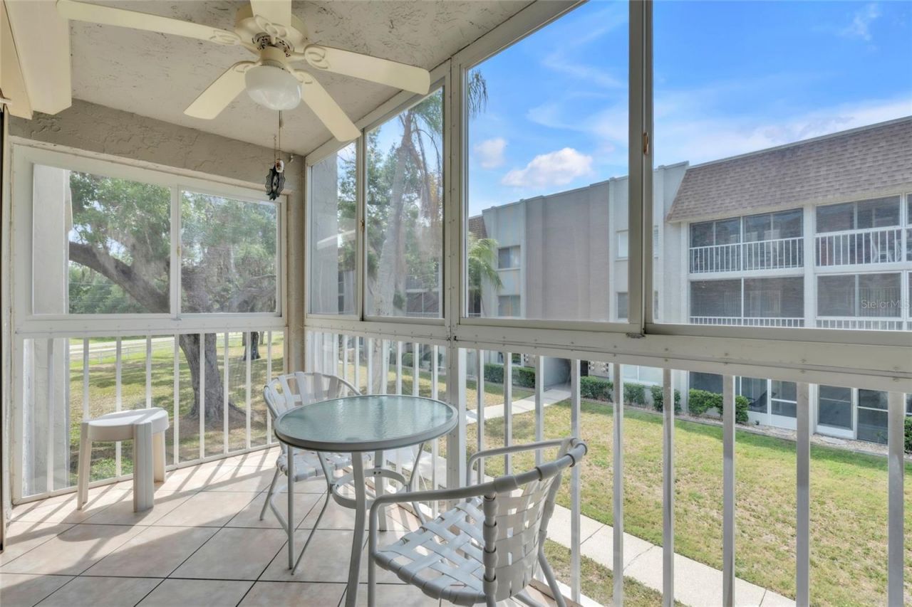 1330 Glen Oaks Drive E, Unit 269D, Sarasota, FL 34232 Photo