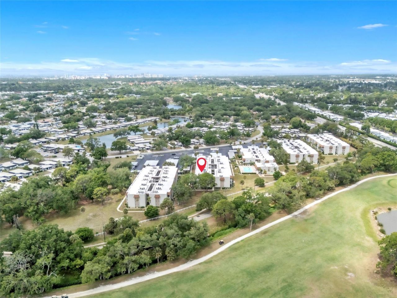 1330 Glen Oaks Drive E, Unit 269D, Sarasota, FL 34232 Photo