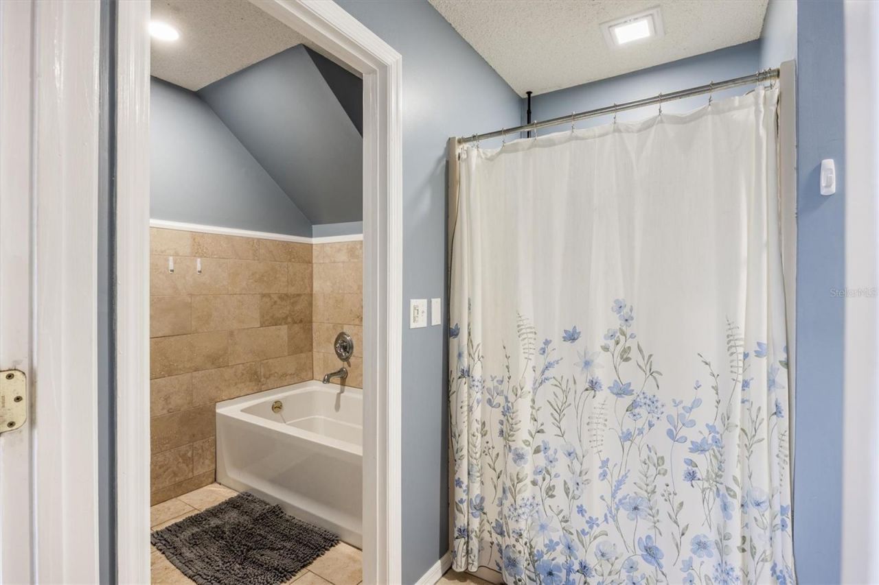 111 Kirby Trail , Melrose, FL 32666 Photo