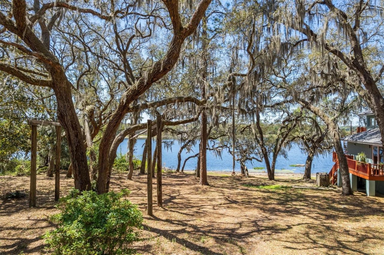 111 Kirby Trail , Melrose, FL 32666 Photo