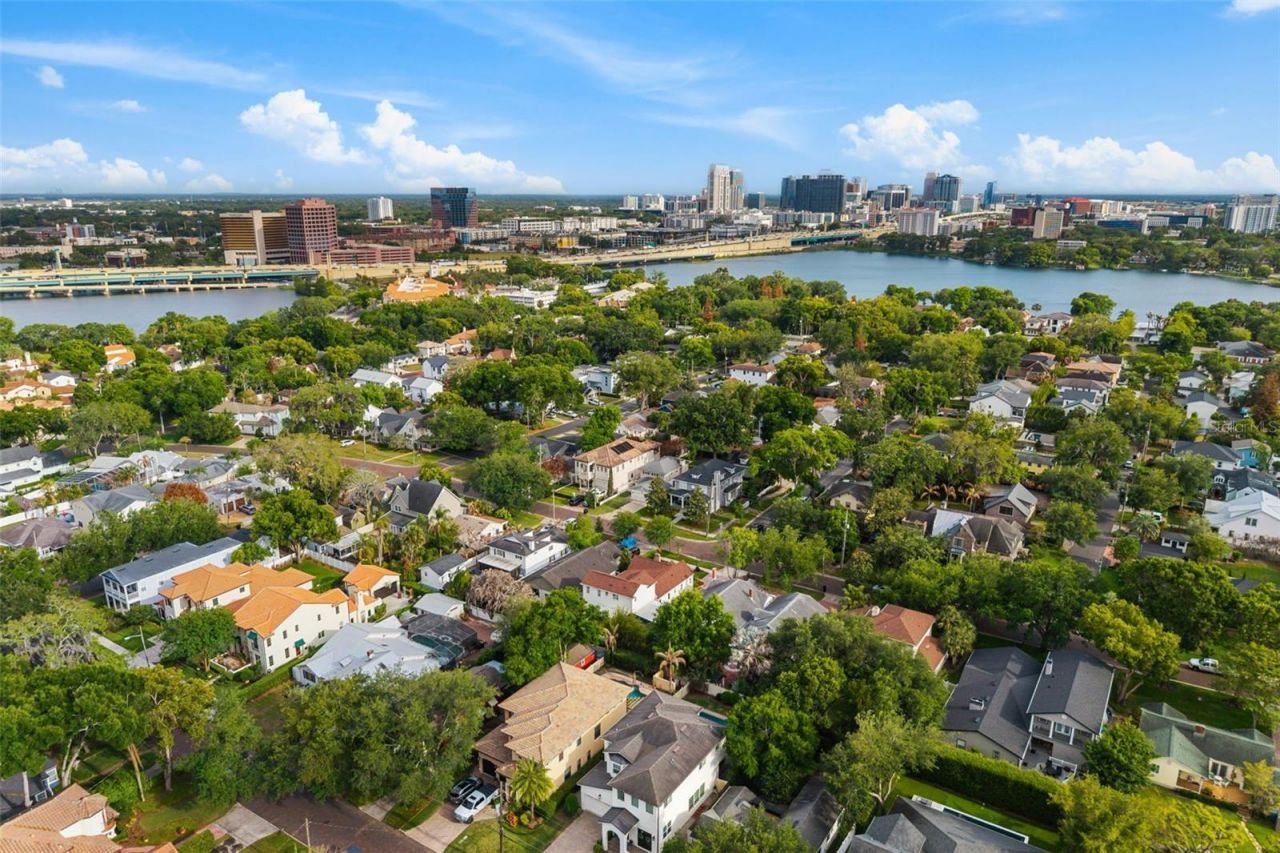 521 Sheridan Boulevard, Orlando, FL 32804 Photo