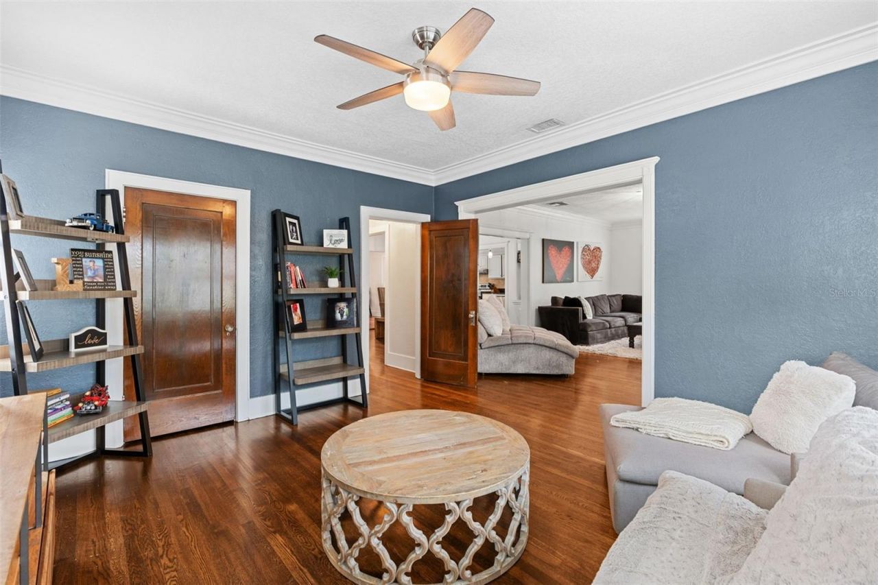 521 Sheridan Boulevard, Orlando, FL 32804 Photo