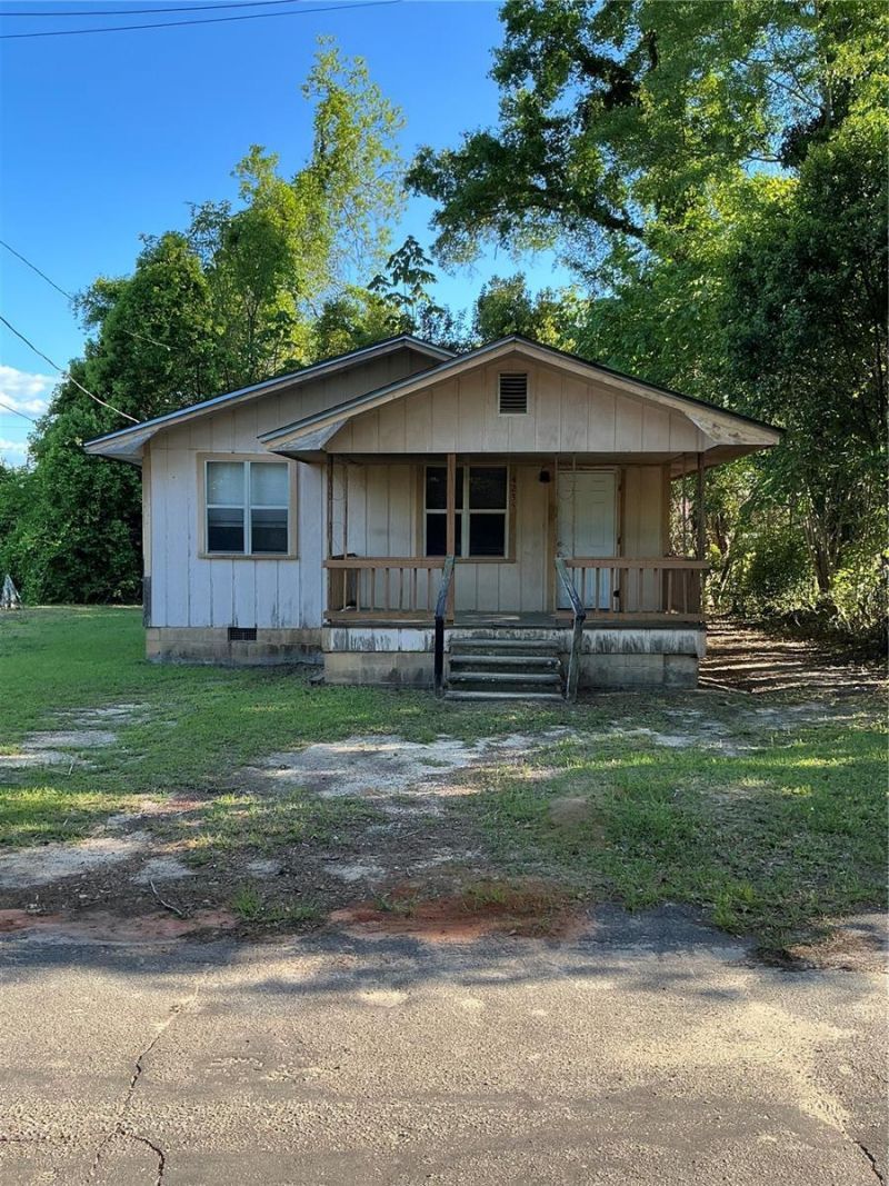 4235 Roulhac Street, Marianna, FL 32448 Photo