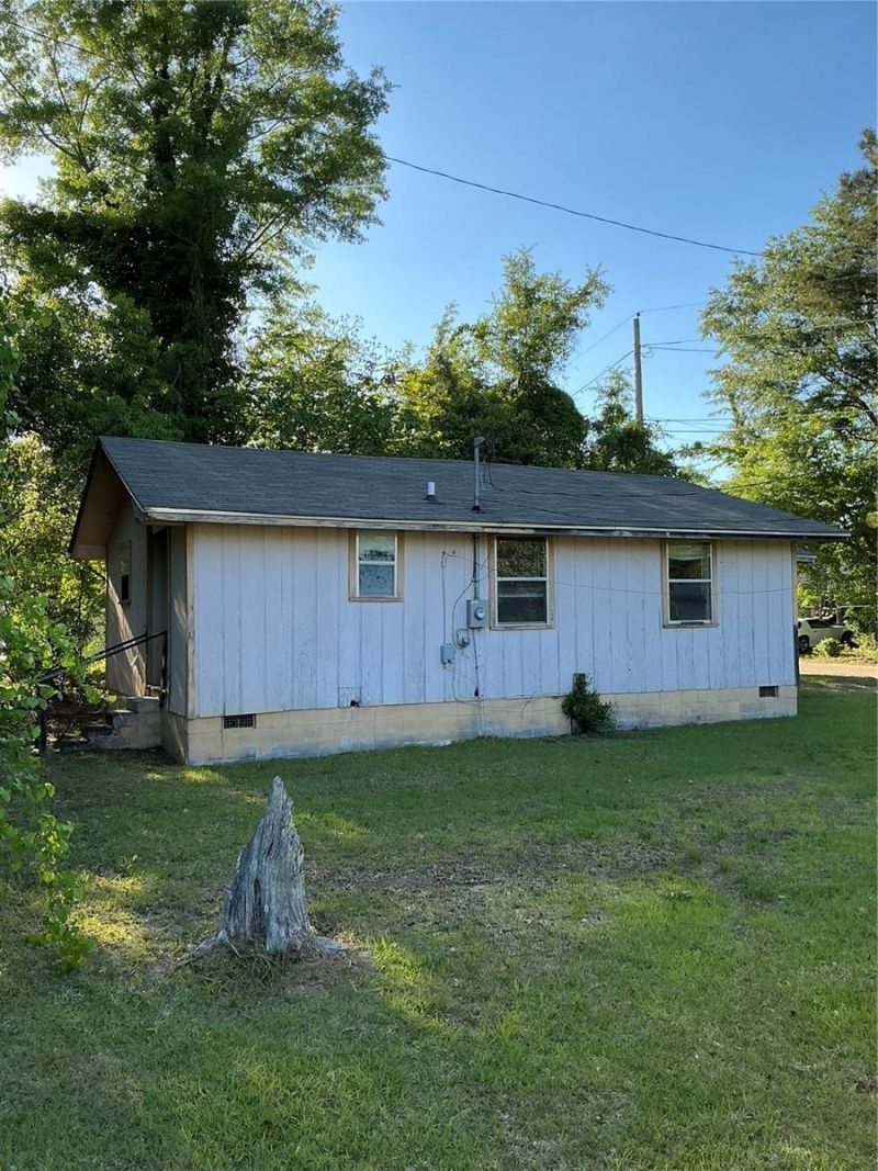 4235 Roulhac Street, Marianna, FL 32448 Photo