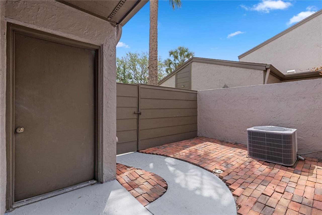 497 Meadowood Boulevard, Fern Park, FL 32730 Photo