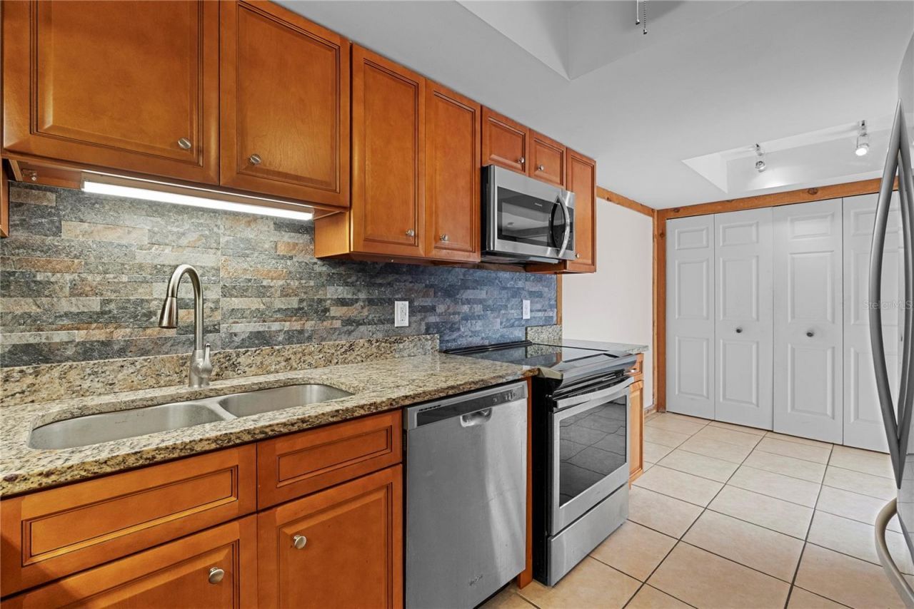 497 Meadowood Boulevard, Fern Park, FL 32730 Photo
