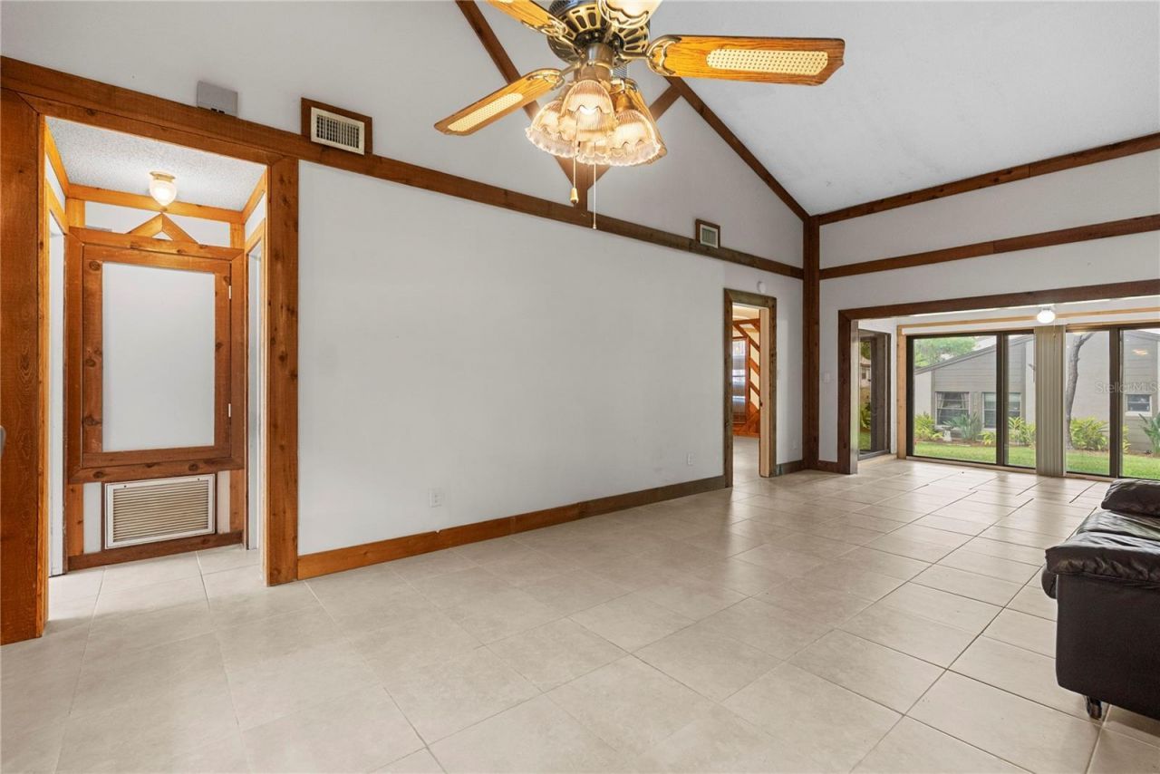 497 Meadowood Boulevard, Fern Park, FL 32730 Photo