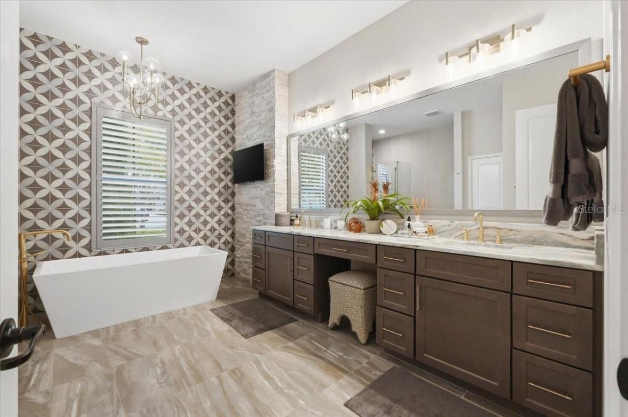 2398 Heritage Lakes Drive, Lakeland, FL 33803 Photo