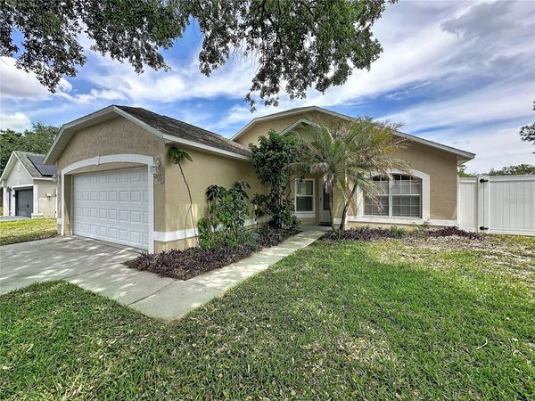 231 SUNRISE ROAD , DAVENPORT, FL 33837