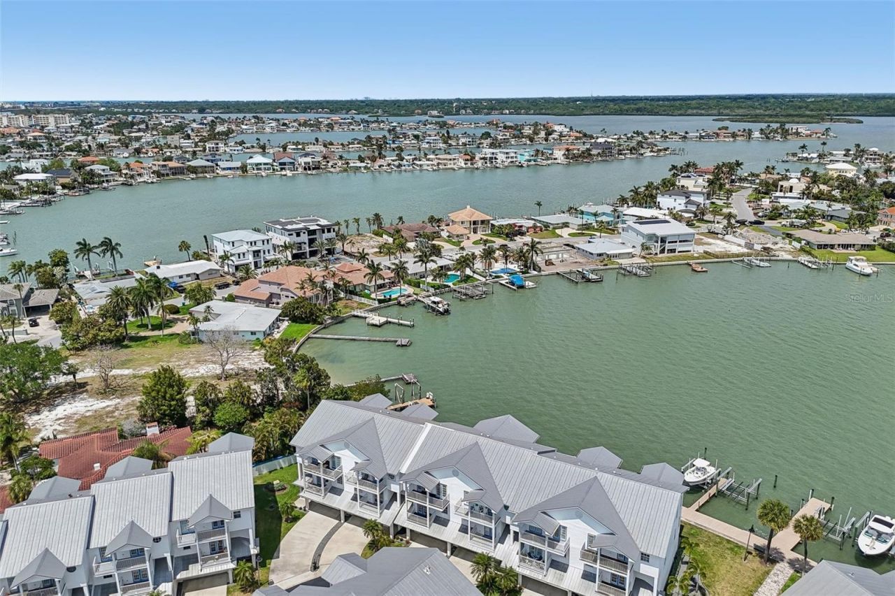 113 Yacht Club Circle , North Redington Beach, FL 33708 Photo