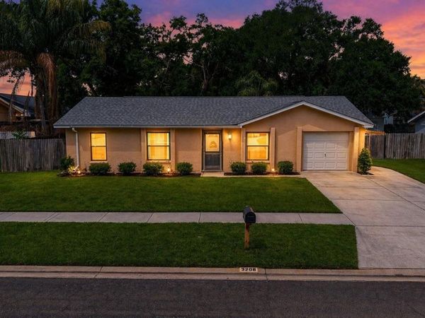 3208 ACAPULCO DRIVE , RIVERVIEW, FL 33578