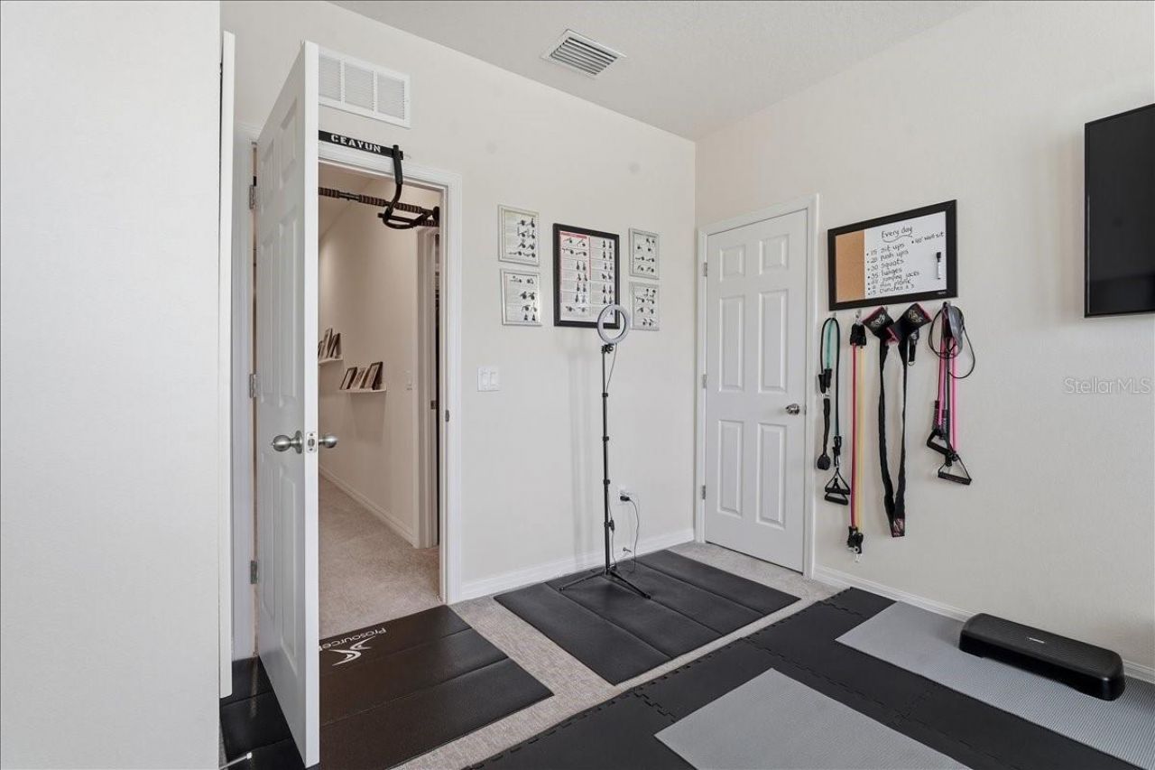 1962 Lake Ridge Boulevard , Clearwater, FL 33763 Photo