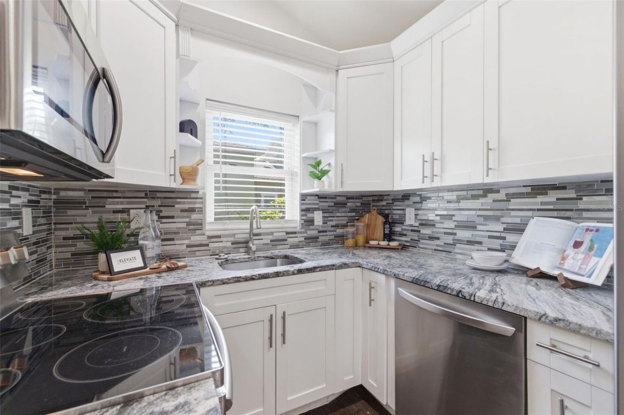 3136 10th Avenue N, Saint Petersburg, FL 33713 Photo