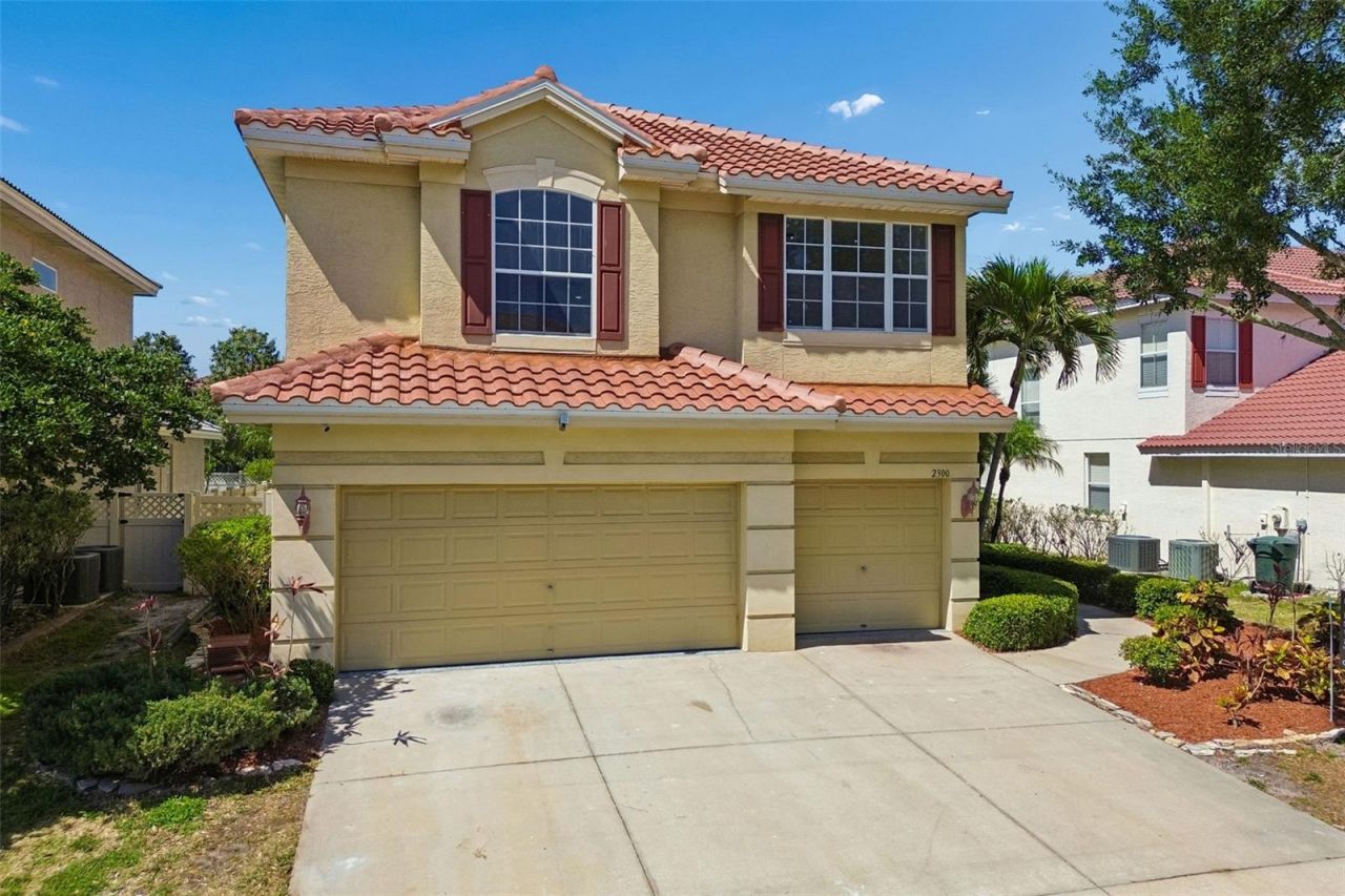 2300 Hannah Way S, Dunedin, FL 34698 Main Photo