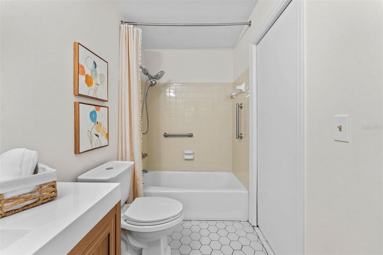 1502 Haven Bend, Tampa, FL 33613 Photo