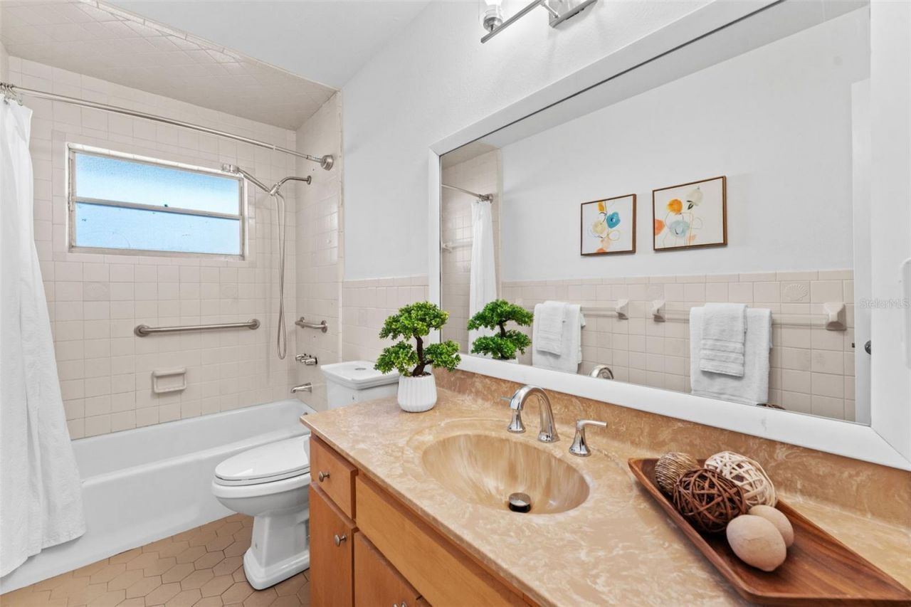 1502 Haven Bend, Tampa, FL 33613 Photo