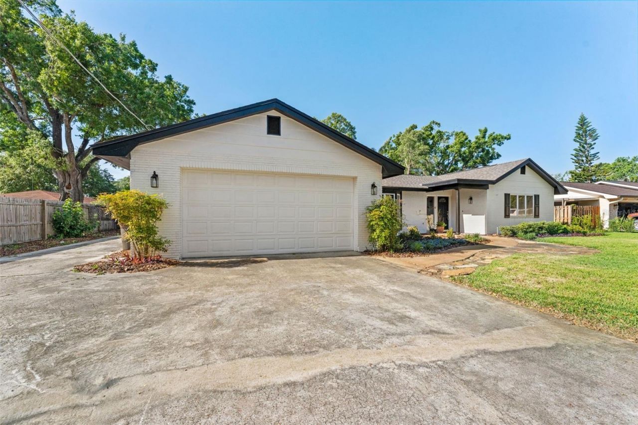 1502 Haven Bend, Tampa, FL 33613 Photo