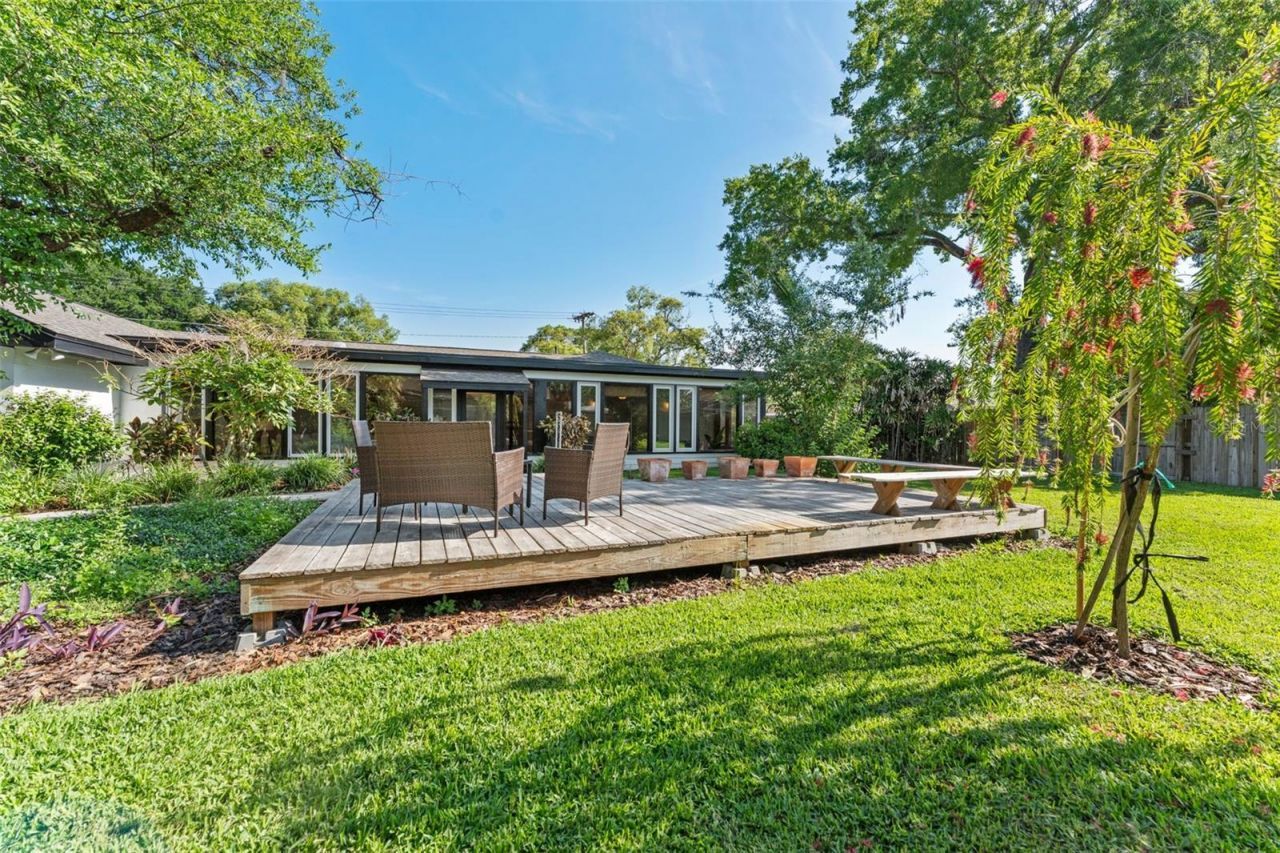 1502 Haven Bend, Tampa, FL 33613 Photo