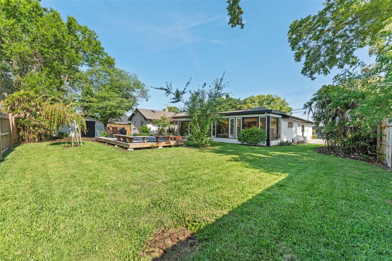 1502 Haven Bend, Tampa, FL 33613 Photo