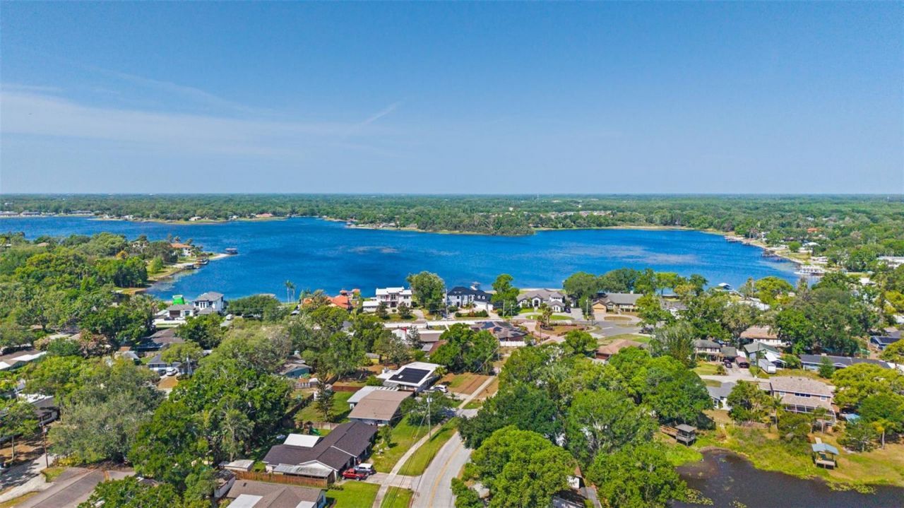 1502 Haven Bend, Tampa, FL 33613 Photo