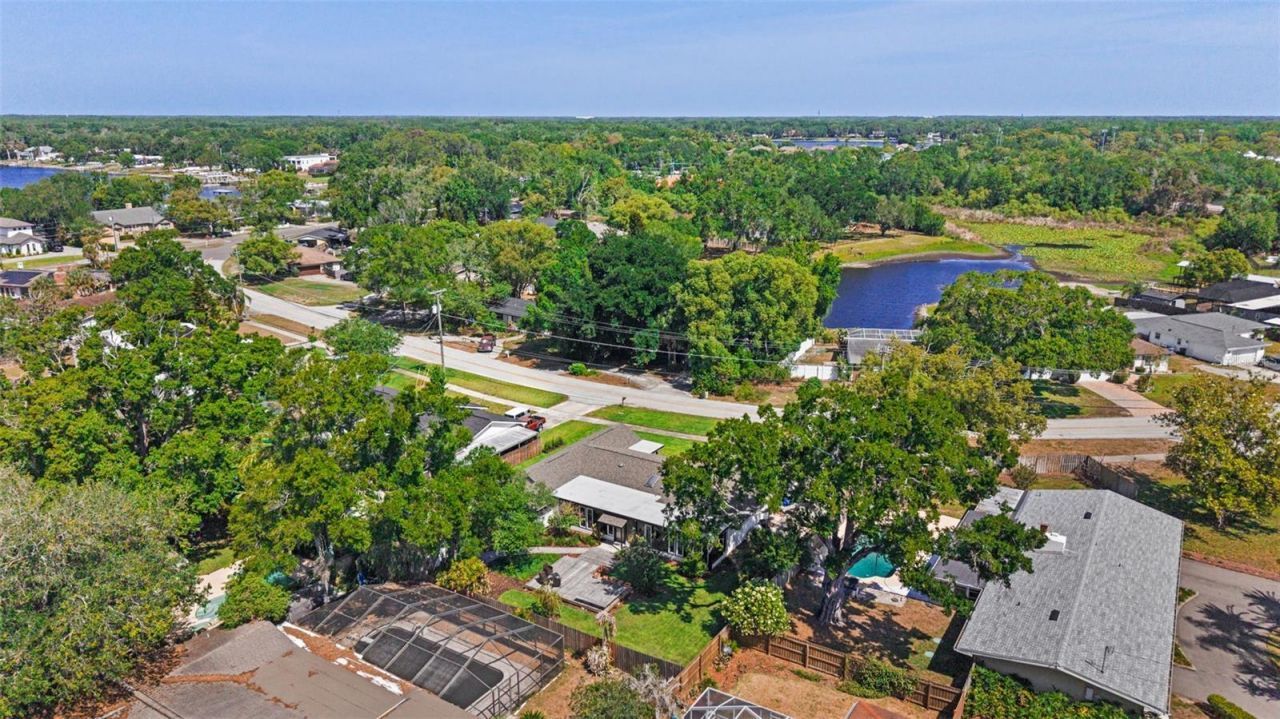 1502 Haven Bend, Tampa, FL 33613 Photo