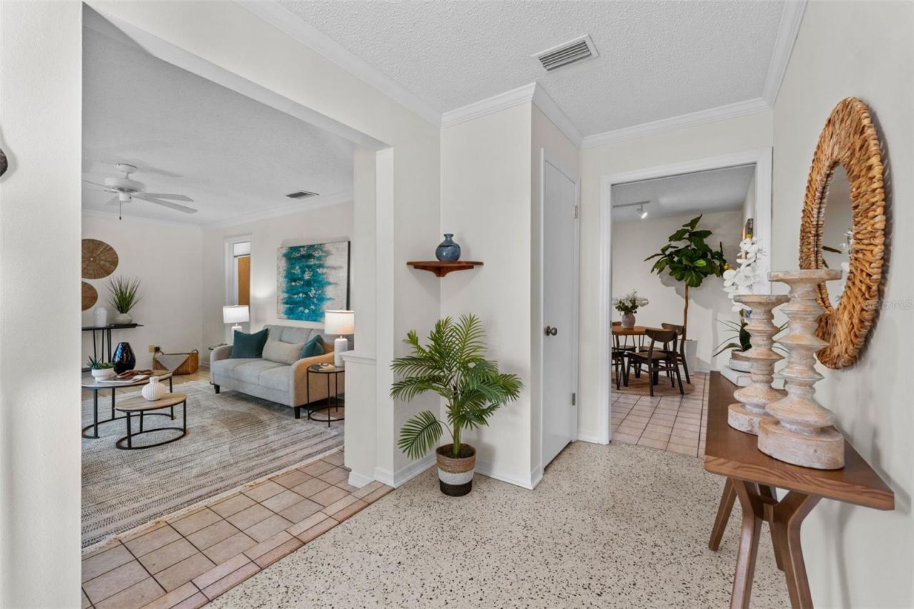 1502 Haven Bend, Tampa, FL 33613 Photo