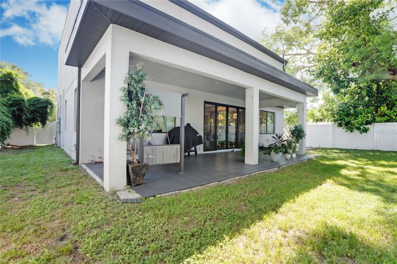 2140 Catalina Drive , Clearwater, FL 33764 Photo