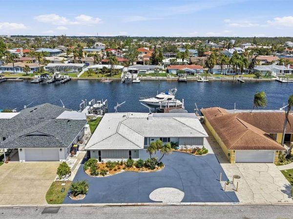 5040 GALLEON COURT , NEW PORT RICHEY, FL 34652