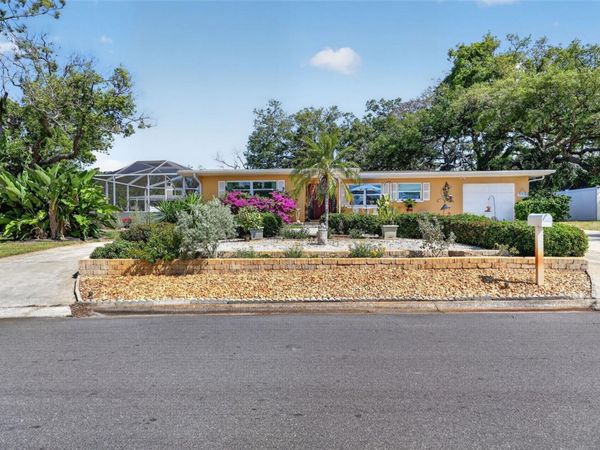 209 WESTWINDS DRIVE , PALM HARBOR, FL 34683