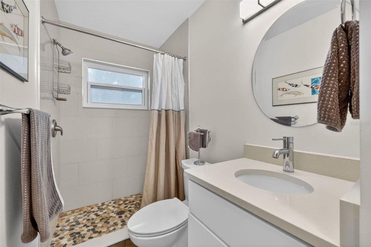 209 Westwinds Drive, Palm Harbor, FL 34683 Photo