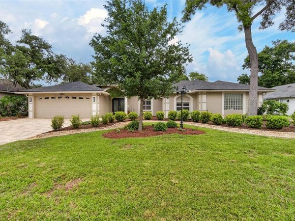 2804 CLUBHOUSE DRIVE , PLANT CITY, FL 33566