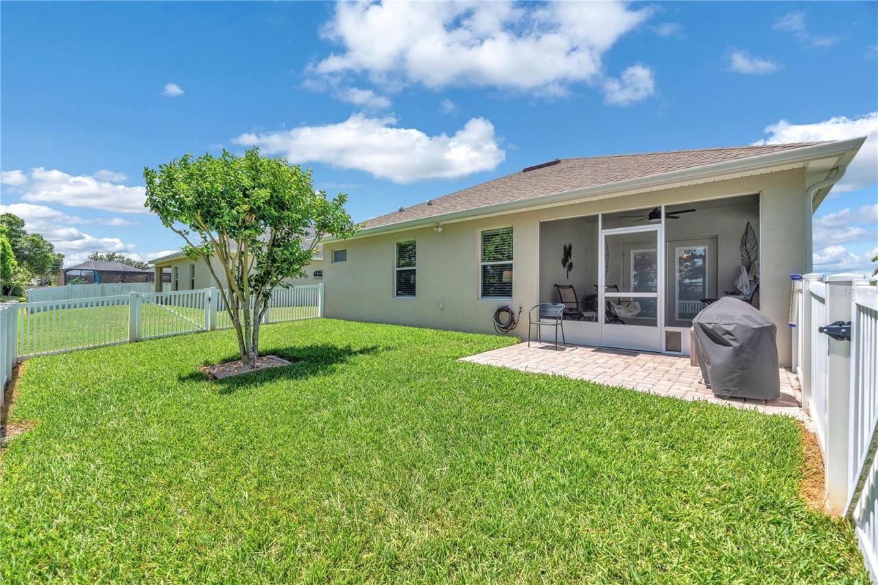 5018 33rd Avenue E, Palmetto, FL 34221 Photo