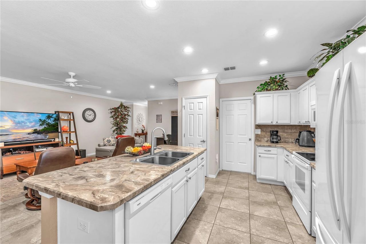 5018 33rd Avenue E, Palmetto, FL 34221 Photo