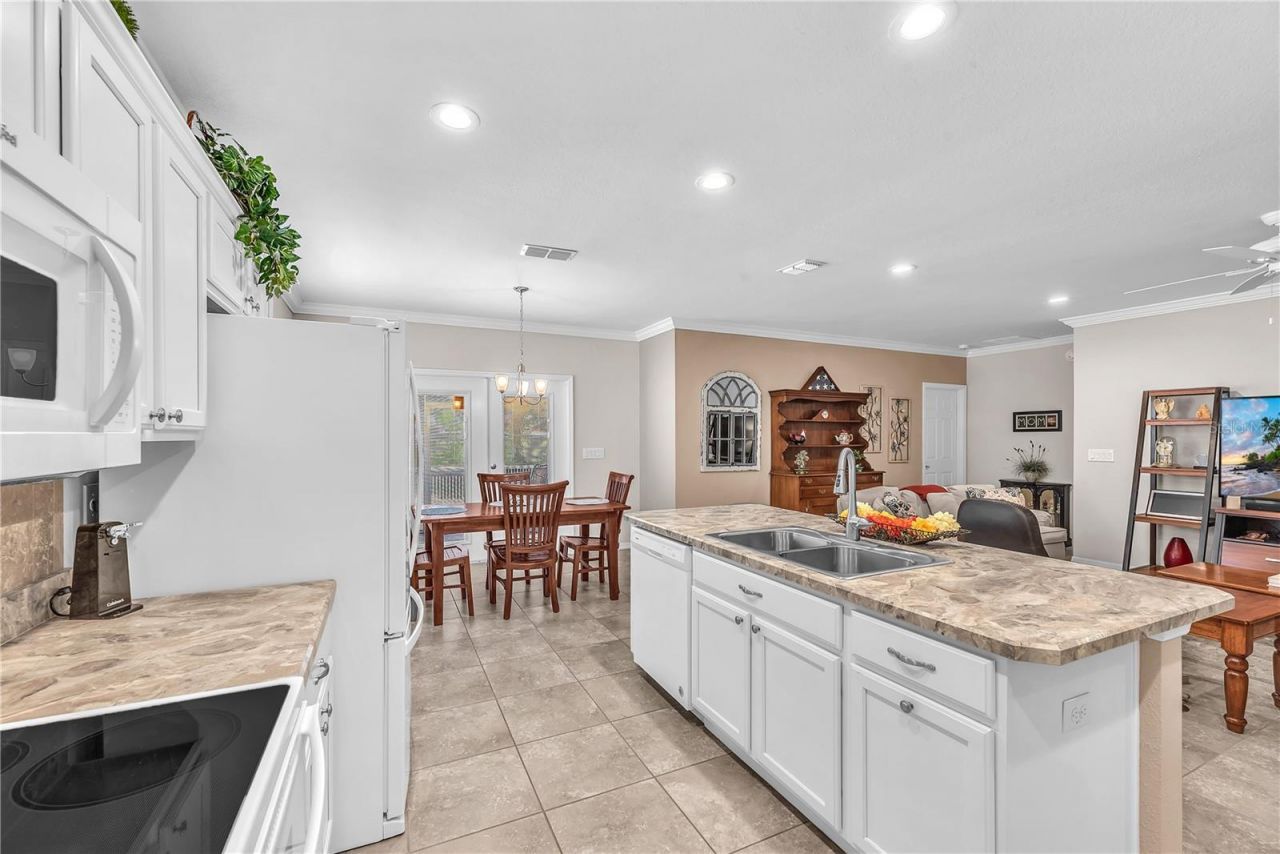 5018 33rd Avenue E, Palmetto, FL 34221 Photo