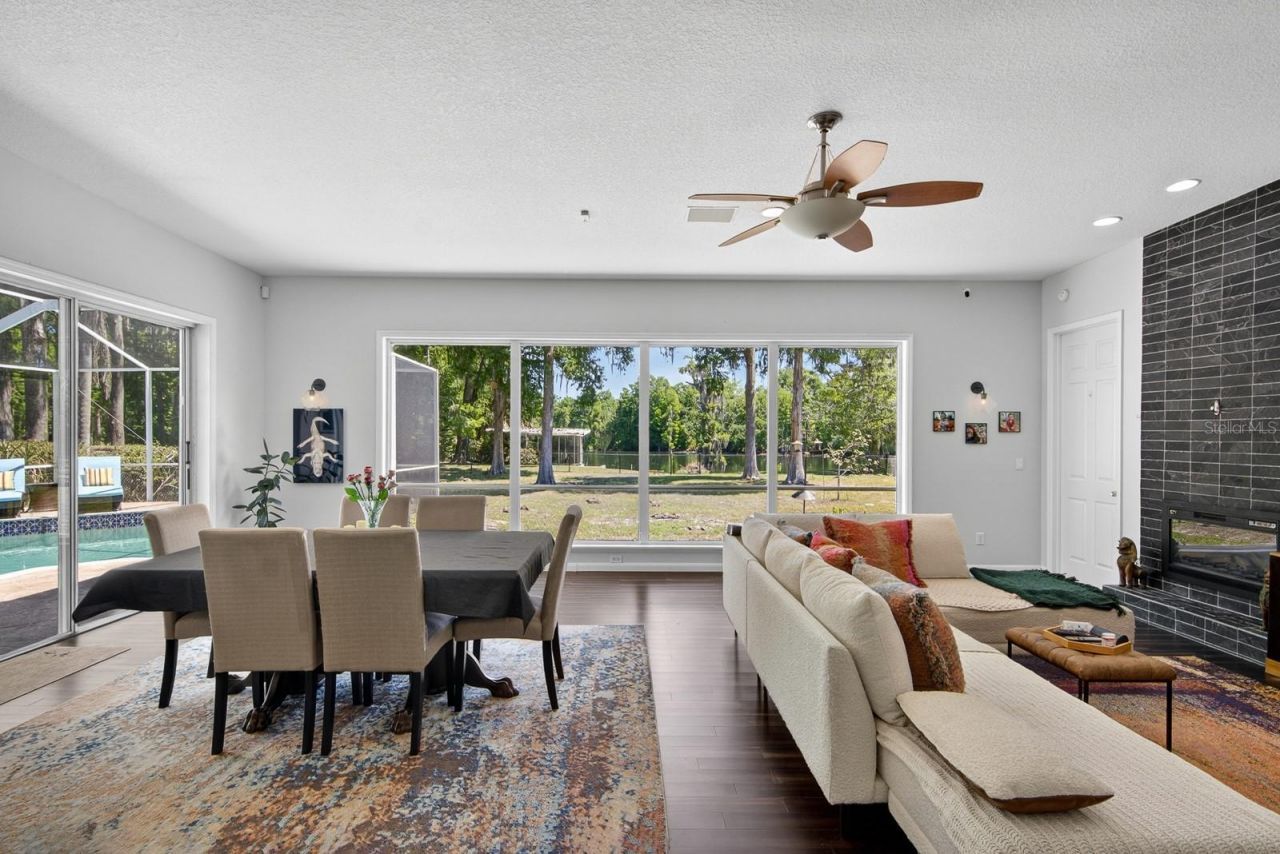 608 Vanderbaker Road, Temple Terrace, FL 33617 Photo