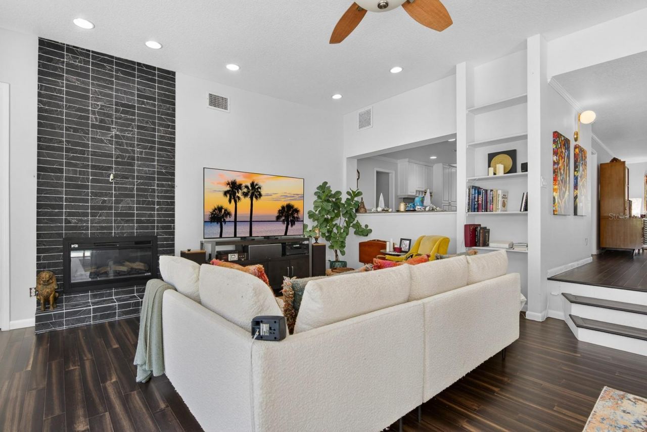 608 Vanderbaker Road, Temple Terrace, FL 33617 Photo