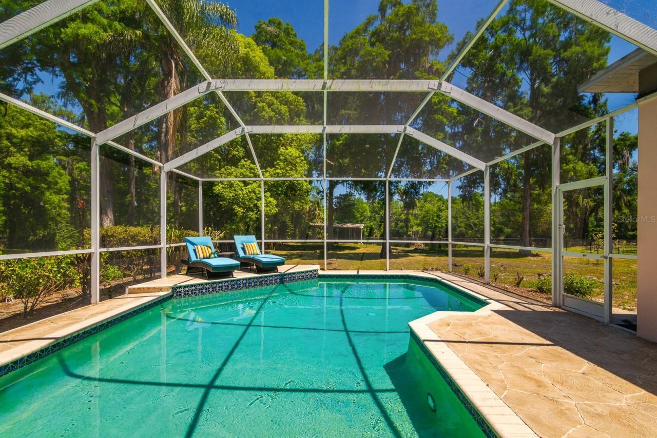 608 Vanderbaker Road, Temple Terrace, FL 33617 Photo