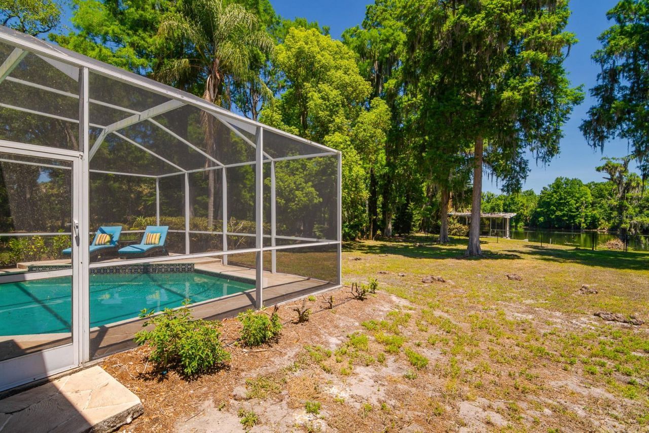 608 Vanderbaker Road, Temple Terrace, FL 33617 Photo