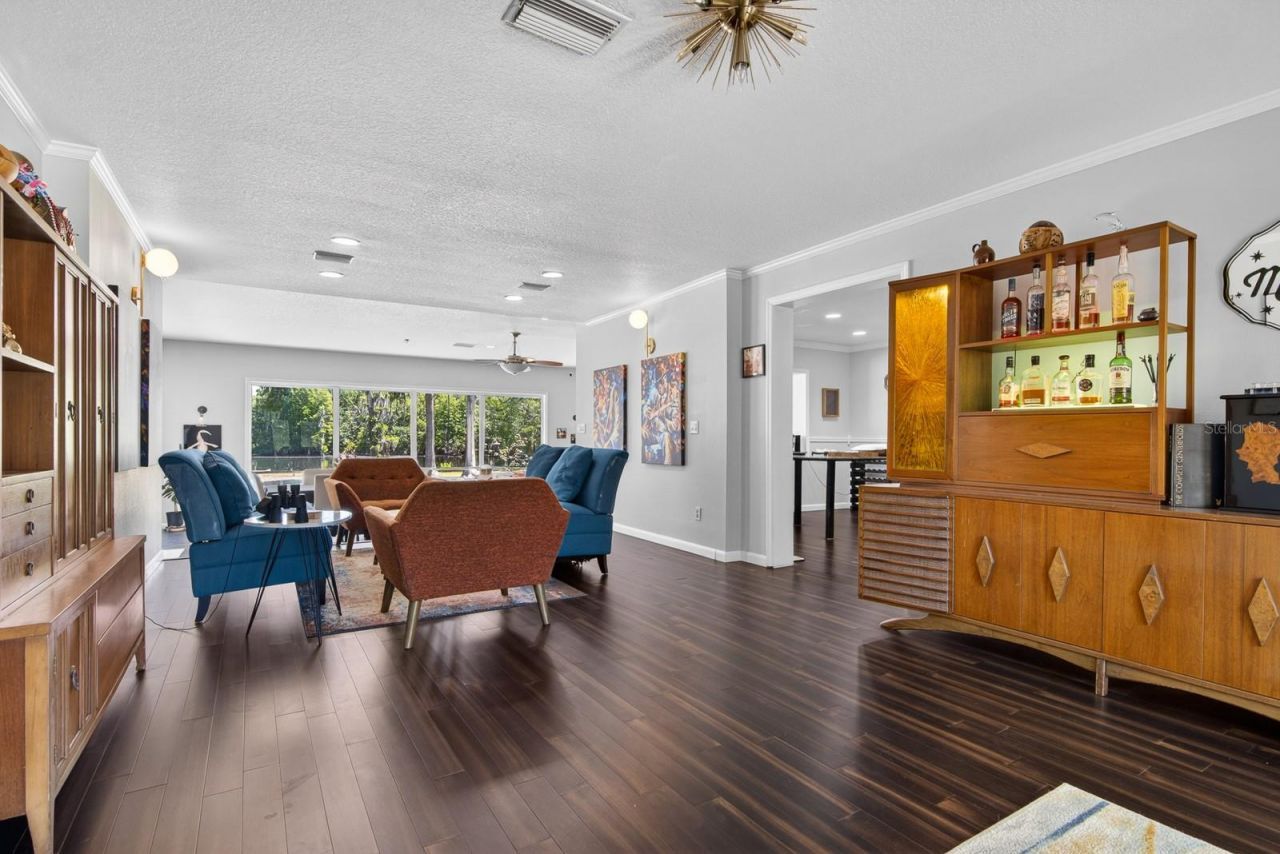 608 Vanderbaker Road, Temple Terrace, FL 33617 Photo