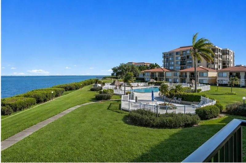 6104 Palma Del Mar Boulevard S, Unit 210, Saint Petersburg, FL 33715 Photo