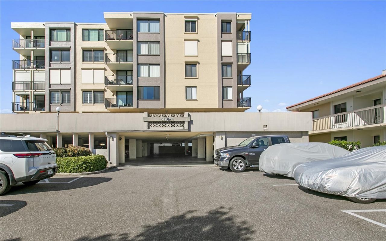 6104 Palma Del Mar Boulevard S, Unit 210, Saint Petersburg, FL 33715 Photo