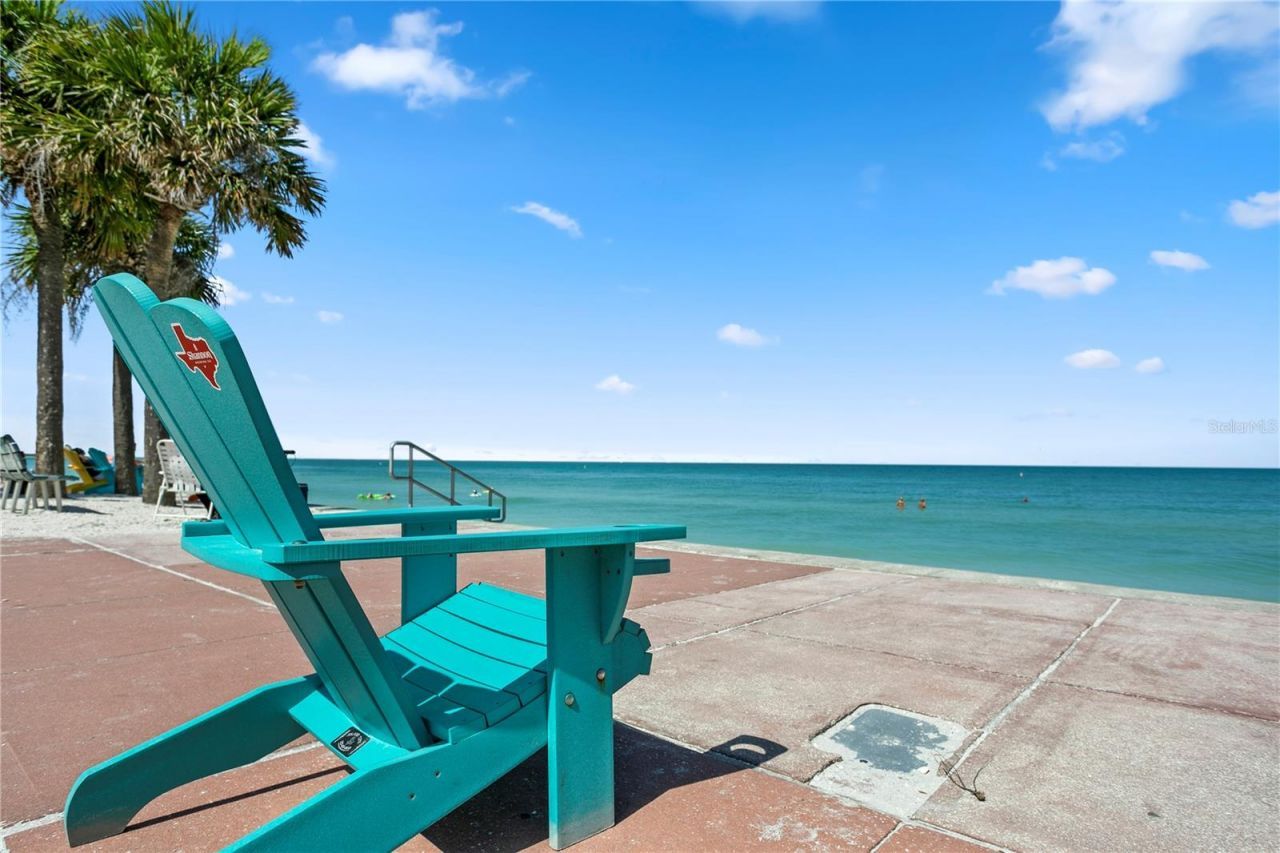 6104 Palma Del Mar Boulevard S, Unit 210, Saint Petersburg, FL 33715 Photo
